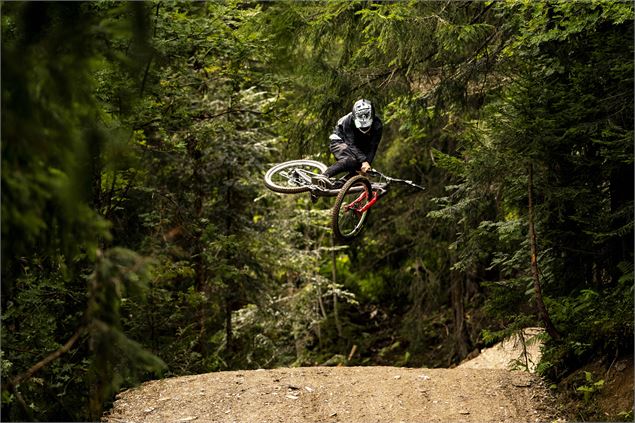 Piste VTT la Zougouloukata du Bike Park de Châtel - L.Meyer - Châtel