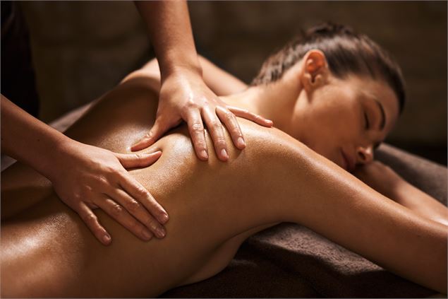 Massage Nuxe - Francois Aubonnet