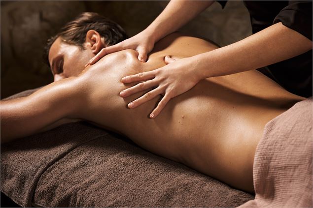 Massage Nuxe - Francois Aubonnet