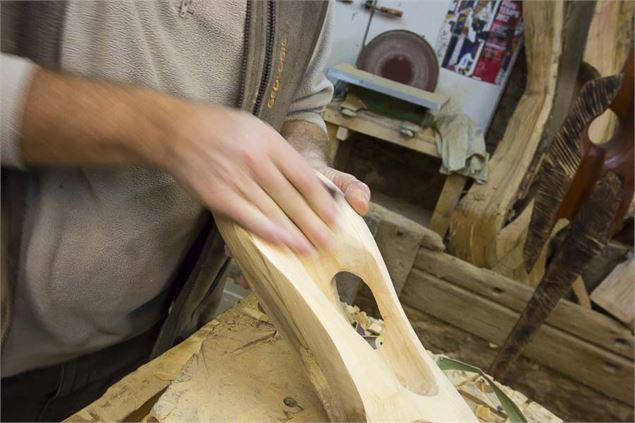 Atelier de sculpteur sur bois Jacky Gras - Baltik
