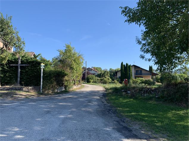 Route goudronnée Echallon - Maxime Michel