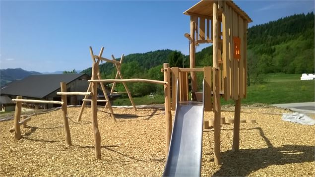 Aire de jeux des Moises - Office de Tourisme des Alpes du Léman