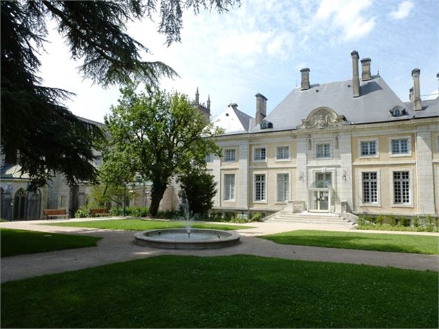 Belley - Palais épiscopal - Office de Tourisme Bugey Sud Grand Colombier