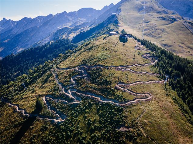 Descente bleue du Loup - Piste VTT Descente N°9
