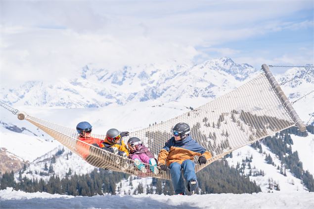 Ski, plaisir et contemplation sur le domaine des Saisies - Thuria