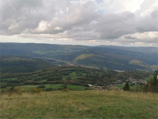 Parcours VTT 59 rouge - Tour de la Grande Montagne - Espace FFC Ain Forestière - Jérôme Pruniaux - A