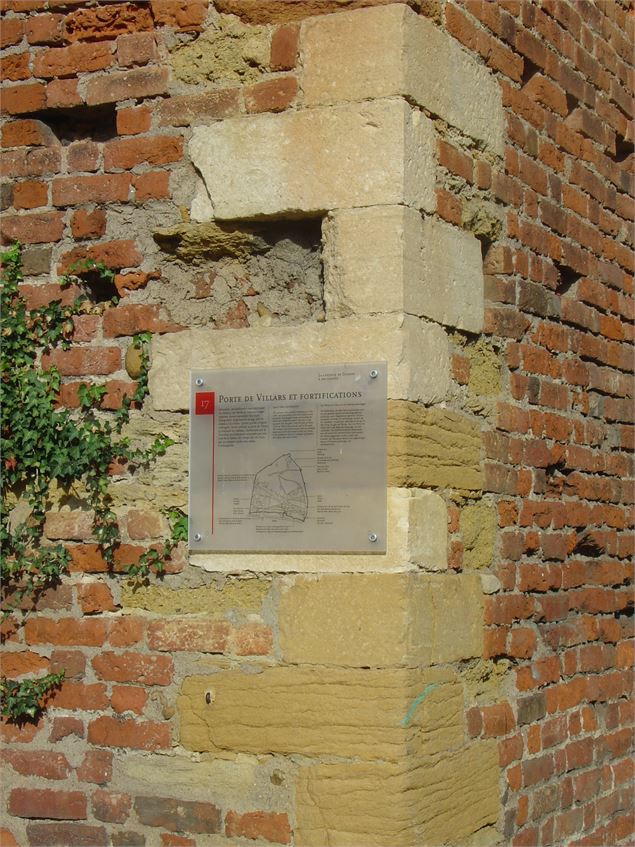 La Porte de Villars
