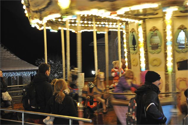 Carrousel de Châtel - JF-Vuarand