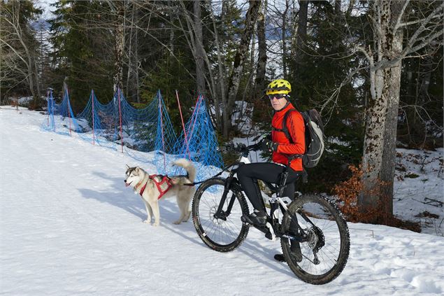 VTT sur neige avec Bauges Bike Académie - OT Aillons-Margériaz
