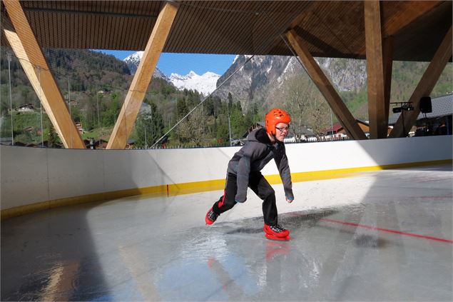Patinoire municipale - Mathilda Manzi