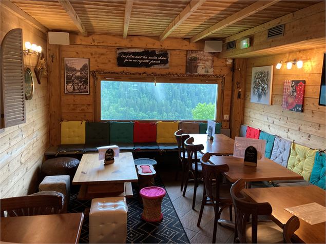 Bar le Poste Frontière - V.Leffray