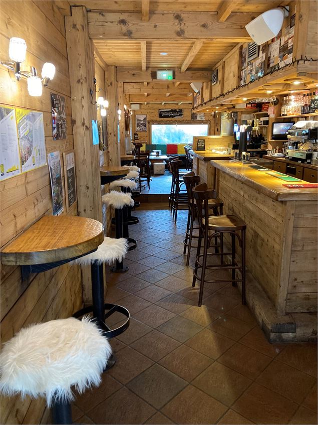 Bar le Poste Frontière - V.Leffray