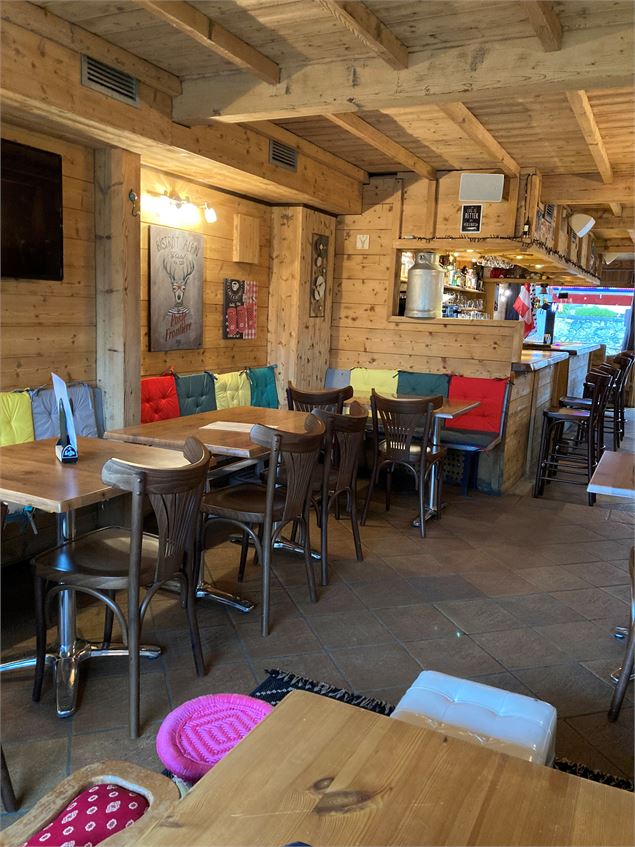 Bar le Poste Frontière - V.Leffray