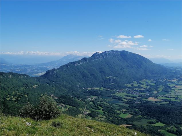 Randonnée pédestre Sommet du Mont de la Charvaz - OT Yenne