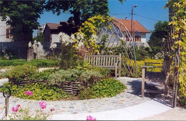 Parc de la roseraie - Mairie de Gaillard