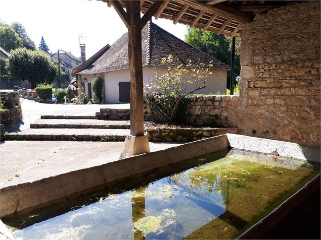 le lavoir de Lhuis - Marilou Perino