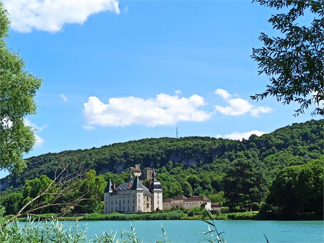 château de vertrieu - K.Tranchina