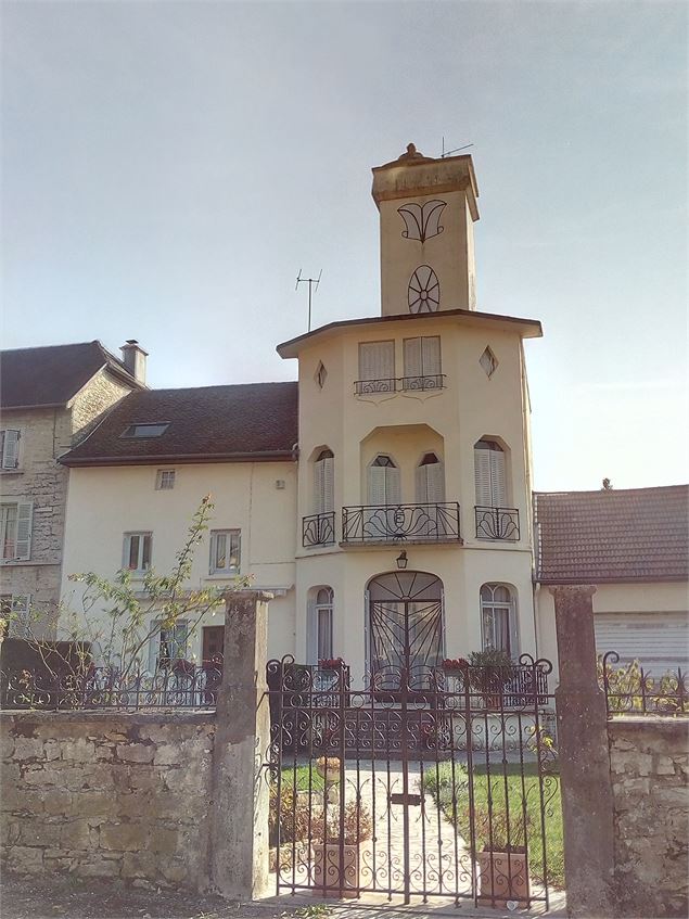 Demeure début 20e siècle de villebois - Marilou Perino