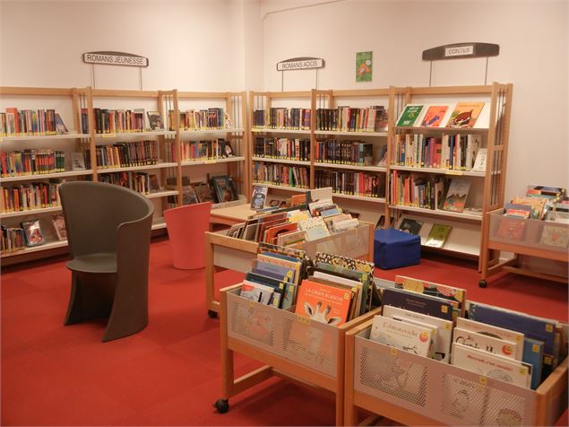 Espace jeunesse - L.Rousset