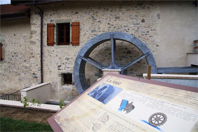 Moulin de Carra - Mairie de Ville-la-Grand