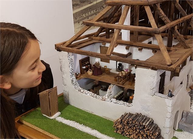 Maquette d'une ferme traditionnelle - Laurent Cousin