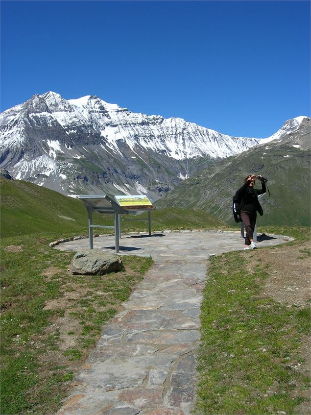 Belvédère Plan du Lac - OT Haute Maurienne Vanoise - IMAGES DES CIMES - Philippe ROGER