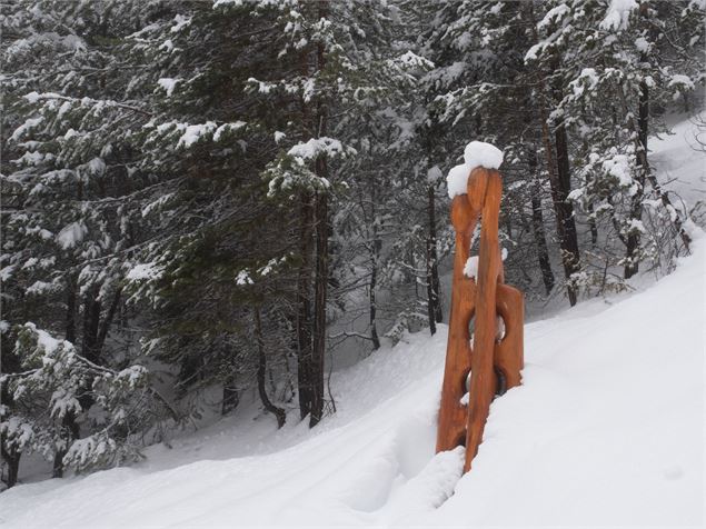 Sculptures de Serge Couvert sous la neige - HMVT ACF