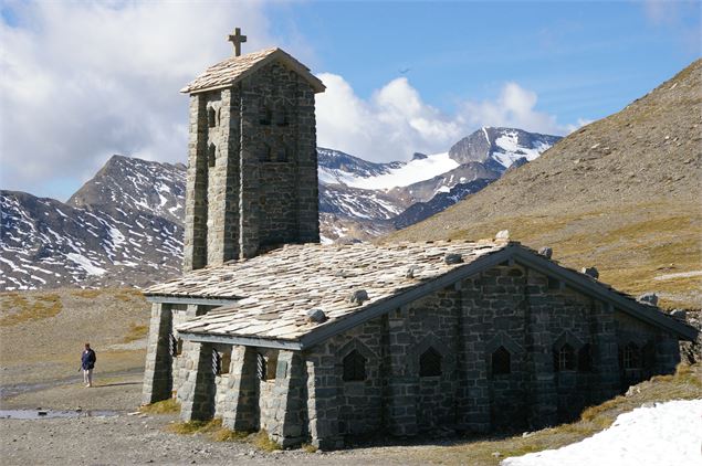 L'arrière de la chapelle - Pascal Cariou - OTHMV