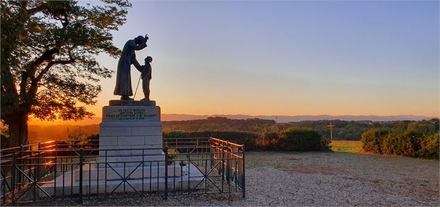 Monument de la rencontre - Parc des Oiseaux
