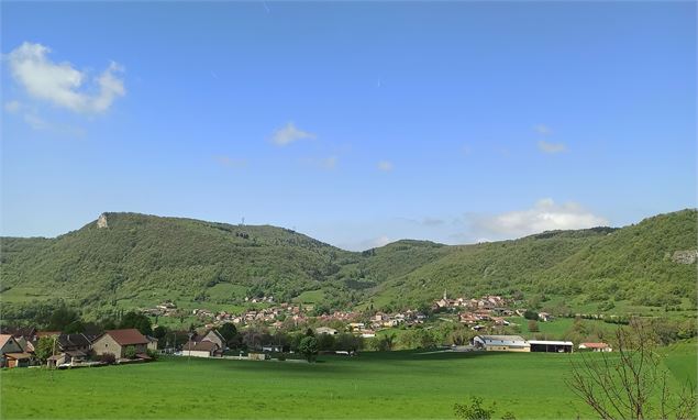 village de Bénonces depuis Onglas - Ketty Tranchina