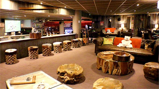 - Le Bowling