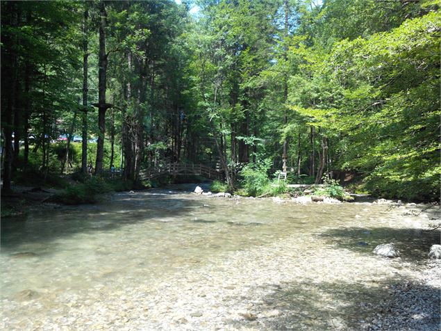 Rivière Le Brevon - office de tourisme des Alpes du léman