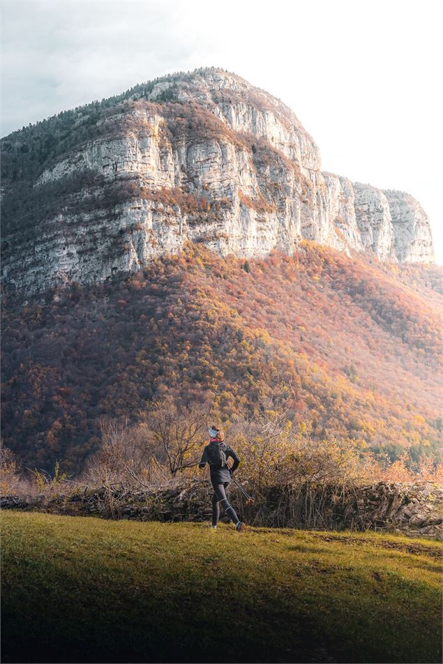 Le Mont Peney depuis Saint Jean d'Arvey - Alpigraphie / Kröll Matthias - Grand Chambéry Alpes Touris