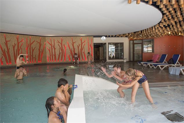 Piscine - pataugeoire - Gilles Lansard