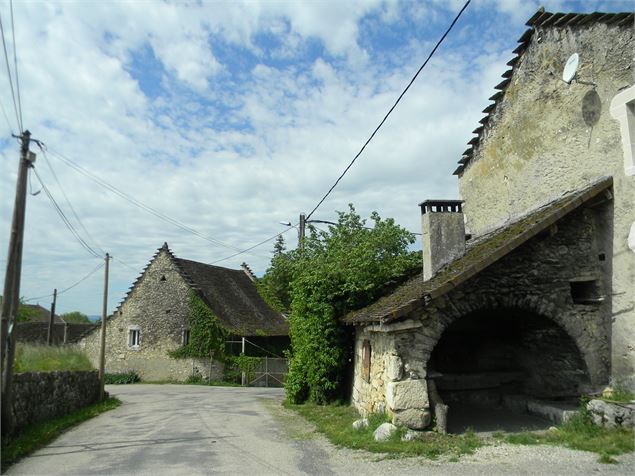 Four Izieu - Office de Tourisme Bugey du Rhône aux montagnes