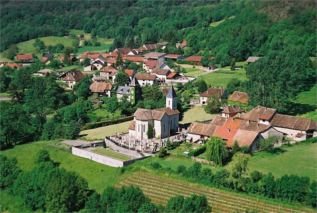 Vue aérienne Cressin-Rochefort - BBST