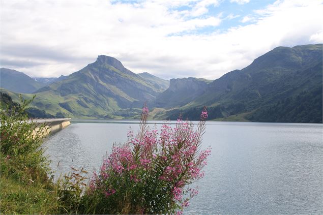Lac de Roselend et Roc du Vent_Areches_Beaufort - EMonod