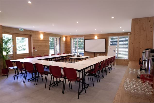 Salle de séminaire/Réception - Ludogite Les Bois Dessous_Châtillon-sur-Cluses - Laure Saligny
