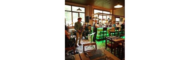 Bar a vins, spiritueux et bières Le Bis