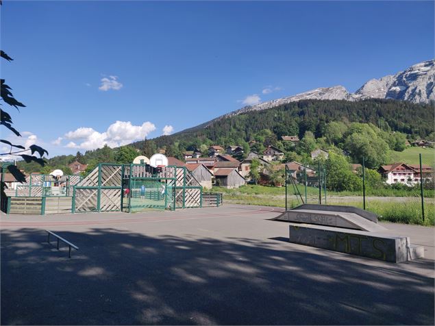 Terrain multi-sports - CAMT