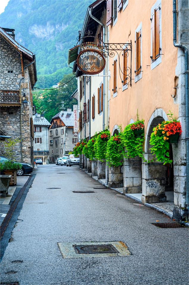 Rue du vieux Taninges - Praz de Lys Sommand Tourisme