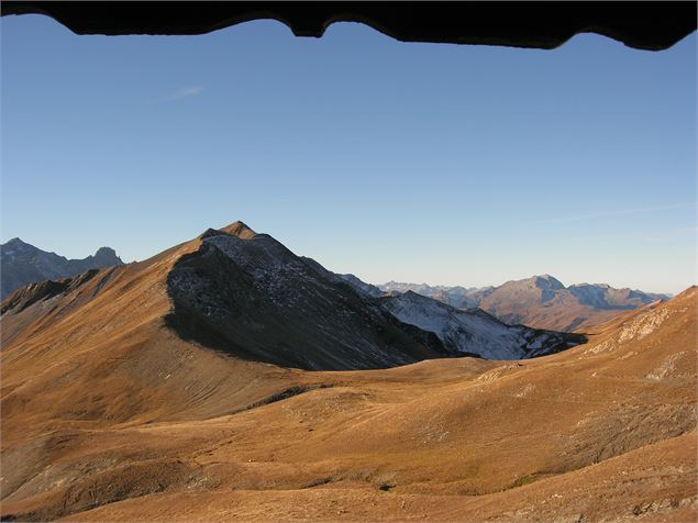 Tête Nord des Fours et Refuge du Col de la Croix du Bonhomme - K.Mandray