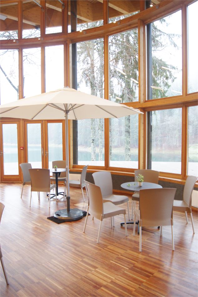Mobilier : terrasse extérieure - Domaine du Baron