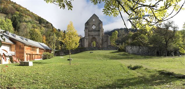 L'Abbaye d'Aulps et le Domaine de Découverte de la Vallée d'Aulps - Yvan Tisseyre / OT Vallée d'Aulp