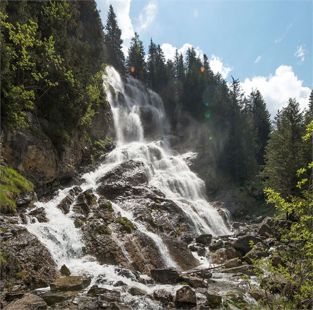 Cascade des Brochaux - Yvan Tisseyre/OT Vallée d'Aulps