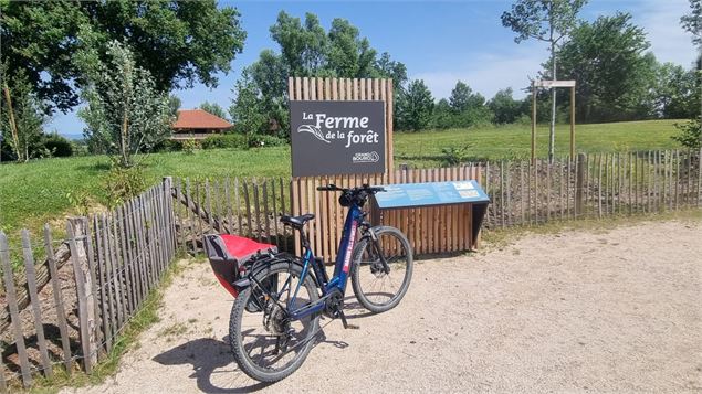 Circuit VTT-VTC n°15 (rouge) - Grand tour de la Haute Bresse - GBA
