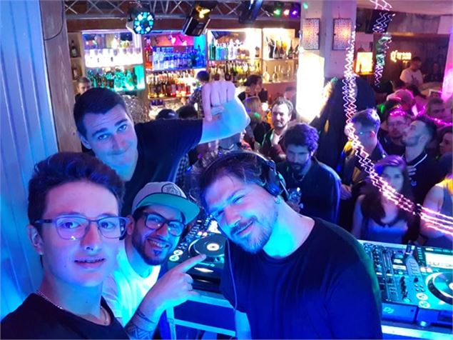 Inside bar
