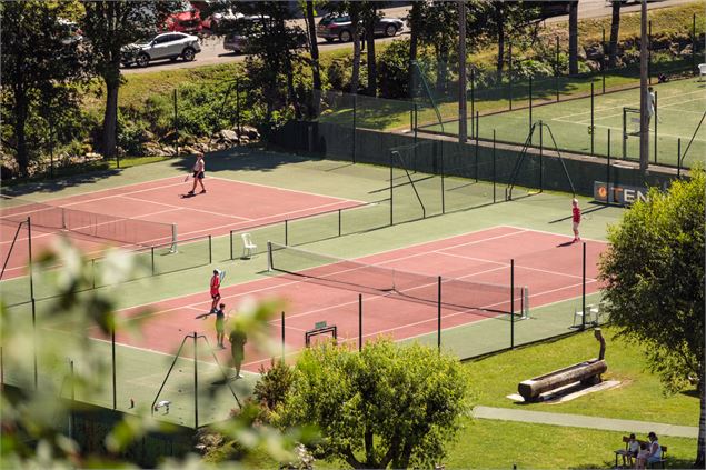 Courts de tennis_Morzine