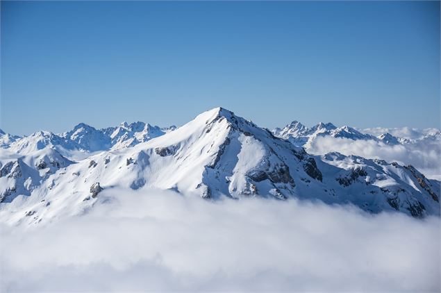 Ici, la montagne tutoie le ciel - OT Les Menuires