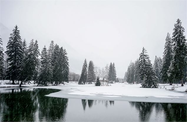 Lac en hiver - OT Vallée de Chamonix-Mont-Blanc